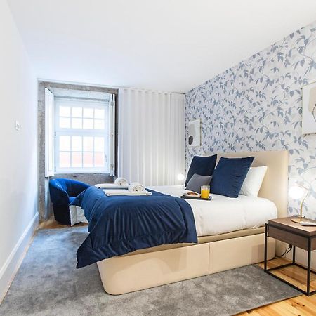Elegant Downtown 1Br Flat W/ Ac By Lovelystay Porto Bagian luar foto