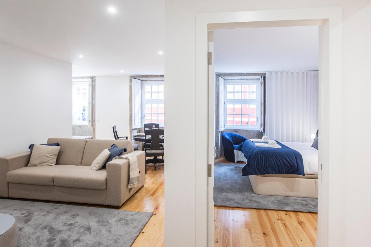 Elegant Downtown 1Br Flat W/ Ac By Lovelystay Porto Bagian luar foto